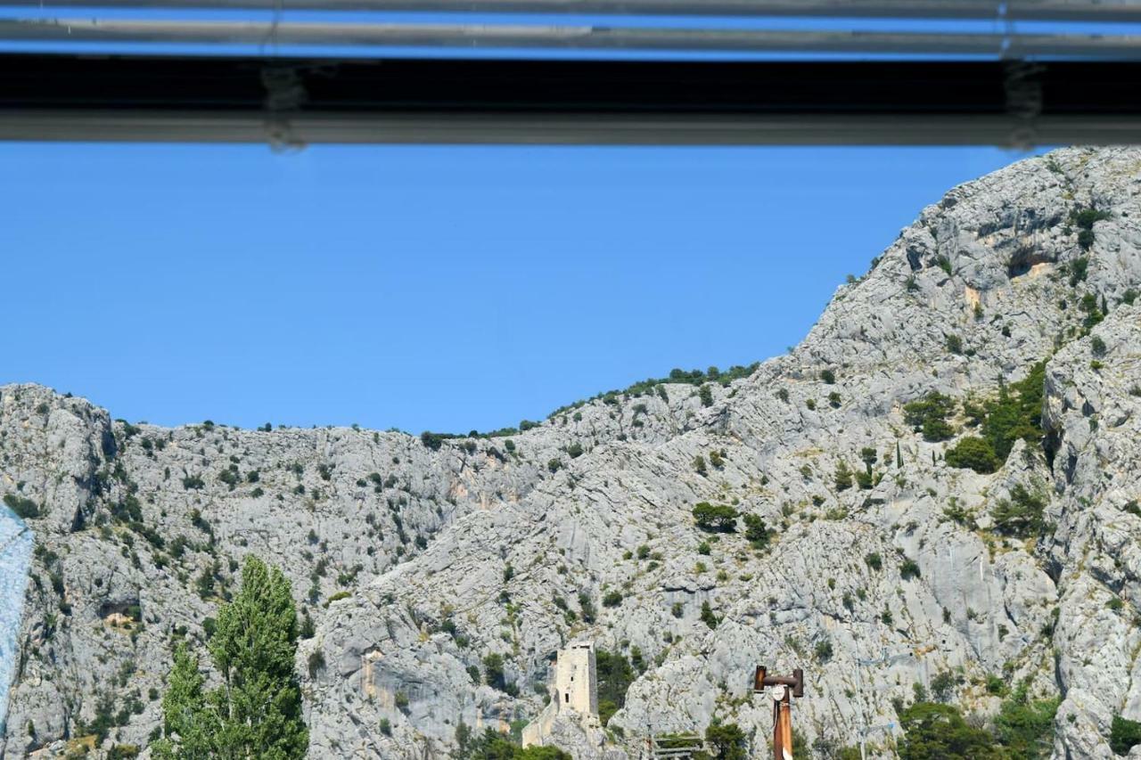 Newly Renovated Apartment "Marin" In The Center! Omis Exterior photo