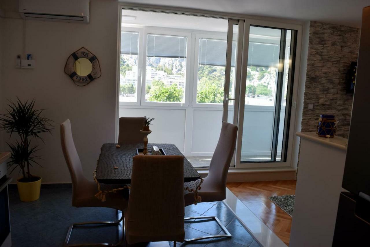Newly Renovated Apartment "Marin" In The Center! Omis Exterior photo